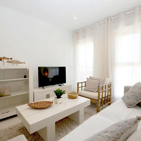 Port Olablanca Apartman